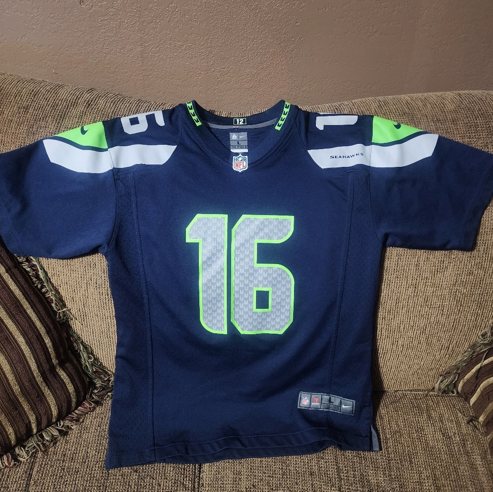 Youth Settle Seahawks Navy Blue and Green Tyler Lockett Sports Jersey Sz.Lg.Nike